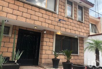 Casa en  Calle Rancho De Los Arcos 71-1, Girasoles I, Coyoacán, Ciudad De México, 04920, Mex