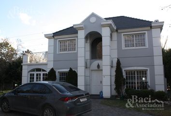 Casa en  Ezeiza, Partido De Ezeiza