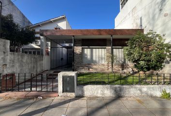 Casa en  Santos Lugares, Tres De Febrero