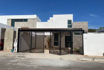 Casa en  Calle 19-b 600, Mérida, Yucatán, 97314, Mex