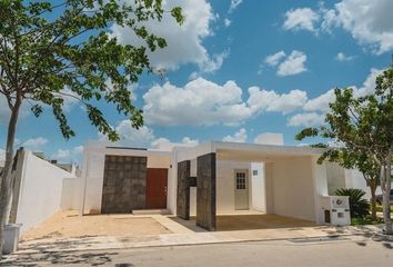 Casa en condominio en  97305, Mérida, Yucatán, Mex