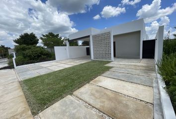 Casa en  Calle 21, Kikteil, Mérida, Yucatán, 97303, Mex