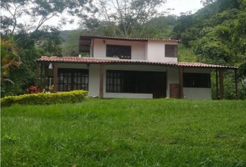 Villa-Quinta en  Villeta, Cundinamarca