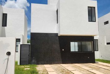 Casa en  Calle 21, Conkal, Yucatán, 97345, Mex