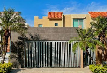 Casa en  Sábalo Country Club, Mazatlán