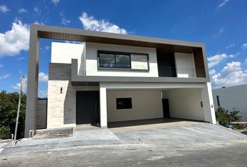 Casa en  Rincón De Sierra Alta, Monterrey