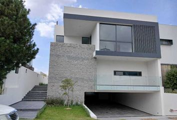 Casa en condominio en  Privada Paseo Los Riscos, Las Lomas Golf Habitat, Zapopan, Jalisco, 45136, Mex