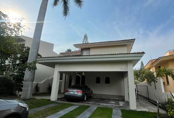 Casa en condominio en  Calle Paseo San Arturo Sur 705, Zapopan, Jalisco, 45019, Mex