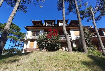 Departamento en  Calle De Los Camarones 1425, Pinamar, B7167, Provincia De Buenos Aires, Arg