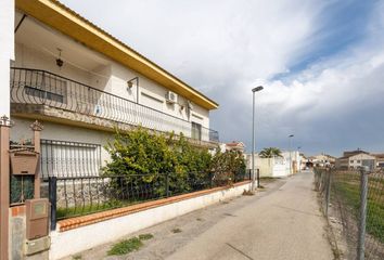 Chalet en  Fuente Vaqueros, Granada Provincia