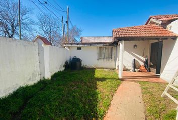 Casa en  Manuel B Gonnet, Partido De La Plata