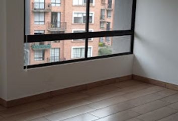 Apartamento en  Urbanización El Pinar, Madrid