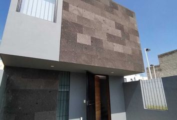 Casa en  Avenida De La Campiña, Zapopan, Jalisco, 45221, Mex