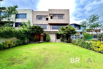 Casa en  Calle Fuente De Diana 156-175, Lomas De Tecamachalco Sección Bosques I Y Ii, Miguel Hidalgo, Ciudad De México, 52780, Mex