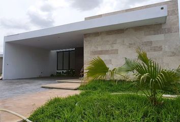 Casa en  Calle 31 265-265, Chichí Suárez, Mérida, Yucatán, 97306, Mex