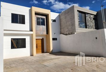 Casa en  Calle Nogal 121-149, Campestre Jacarandas, Durango, 34106, Mex