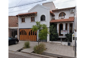 Casa en  Ciudad De Mendoza, Mendoza