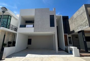 Casa en  Marina Mazatlán, Mazatlán