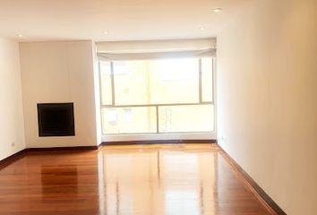 Apartamento en  Santa Barbara Norte, Bogotá