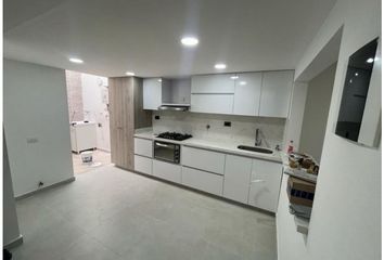 Apartamento en  La Pilarica, Medellín