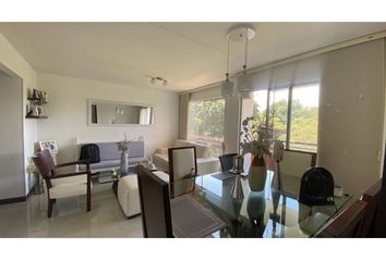 Apartamento en  El Peñón, Cali