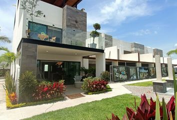 Casa en condominio en  Boulevard Real Santa Fe Norte, Xochitepec, Morelos, Mex