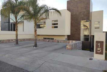 Casa en condominio en  Anillo Vial Fray Junípero Serra 7200-7200, Fraccionamiento San Gerónimo, Querétaro, 76149, Mex