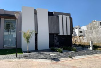 Casa en  Calle Dolores, Ex Hacienda La Luz, Pachuca De Soto, Hidalgo, 42084, Mex