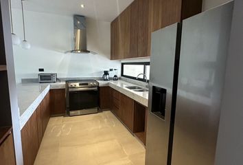 Casa en condominio en  X Canatún, Mérida, Yucatán, Mex