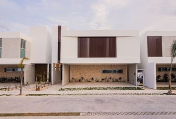 Casa en  Calle 20b, X Canatún, Mérida, Yucatán, 97302, Mex