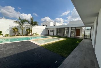 Casa en  Instituto Confucio De La Uady, Cholul, Mérida, Yucatán, Mex