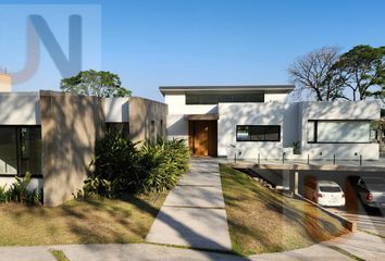 Casa en  Villa Carmela, Tucumán