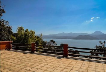 Casa en  Carretera El Monumento-tingambato, San Gaspar, Valle De Bravo, México, 51217, Mex