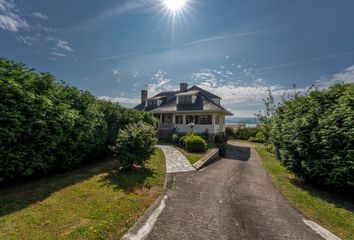 Chalet en  Pazos, Coruña (a) Provincia