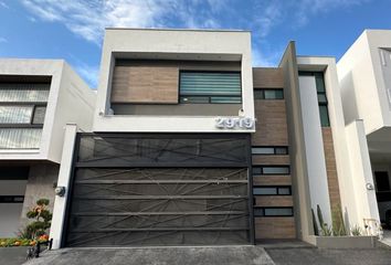 Casa en  Colinas De Valle Verde, Monterrey