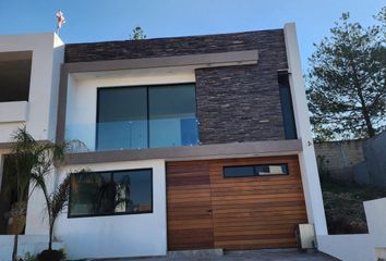 Casa en  Calle Villa Del Sol, Montaña Monarca, Morelia, Michoacán De Ocampo, 58350, Mex