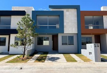 Casa en  Avenida José María Morelos, Montaña Monarca Iii, Morelia, Michoacán De Ocampo, 58357, Mex