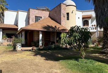 Casa en  Calle Manantial Ixtlán, Morelia, Michoacán De Ocampo, Mex