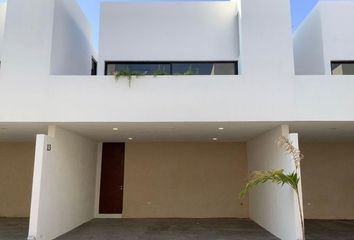 Casa en  Carretera A Temozón, X Canatún, Mérida, Yucatán, 97302, Mex