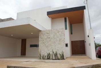 Casa en  Pueblo Cholul, Mérida, Yucatán