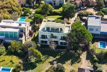 Casa en  Barrio Cerrado Costa Esmeralda, Pinamar