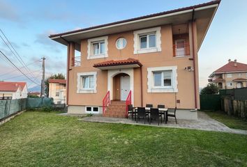 Chalet en  Muriedas, Cantabria