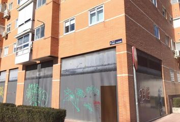 Local Comercial en  Valverde, Madrid