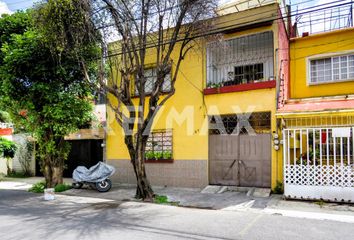 Edificio en  Nueva Santa Maria, Azcapotzalco