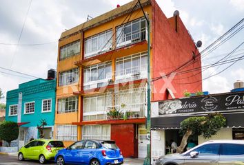 Edificio en  Clavería, Azcapotzalco