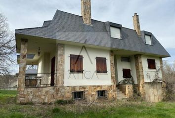 Chalet en  Puebla De Sanabria, Zamora Provincia