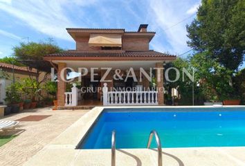 Chalet en  L'eliana, Valencia/valència Provincia