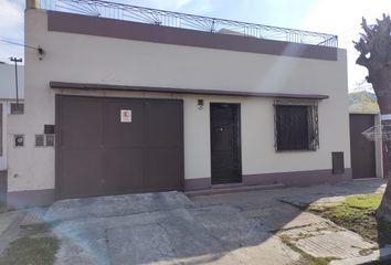 Casa en  Bernal, Partido De Quilmes