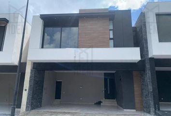 Casa en  Calle El Barro 920-1500, El Barro, Monterrey, Nuevo León, 64997, Mex