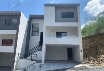 Casa en  Calle Mónaco, Fidencio Cavazos, Santiago, Nuevo León, 67328, Mex